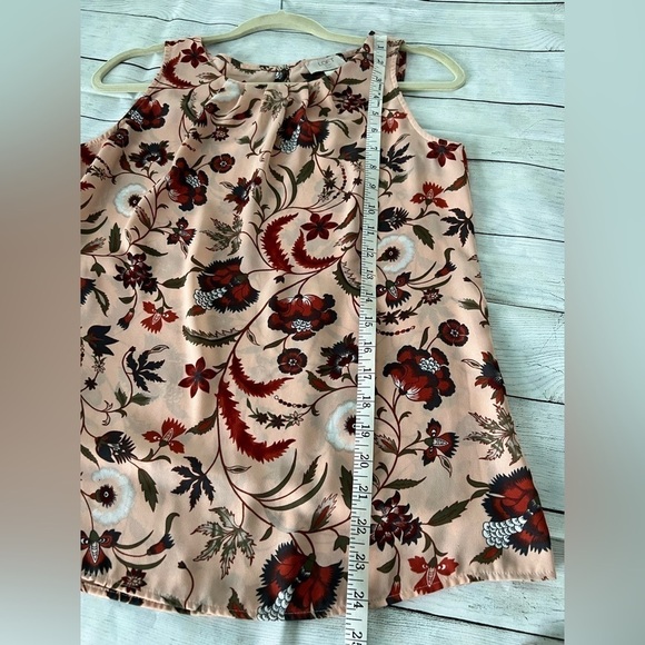 LOFT Petite Small Silk Tank Top Floral Pattern - Picture 5 of 7